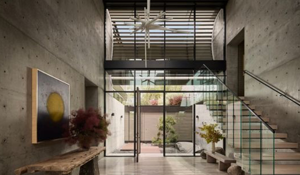 湖人东契奇斥资2500万购豪宅：房源为莎拉波娃所有，刷新曼哈顿海滩成交纪录