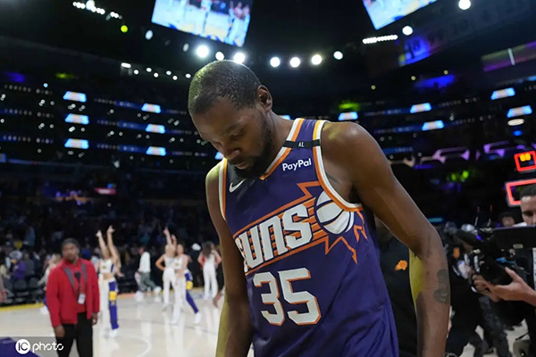 杜兰特谈被交易心路:曾因<a href=/shipin/lanqiuzhibo/suns/ target=_blank class=infotextkey>太阳</a>交易受伤,搁置<a href=/shipin/lanqiuzhibo/warriors/ target=_blank class=infotextkey>勇士</a>传闻,休斯顿终接手