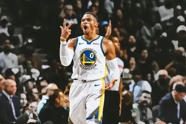 勇士队困境:高龄阵容与续约难题的双重考验