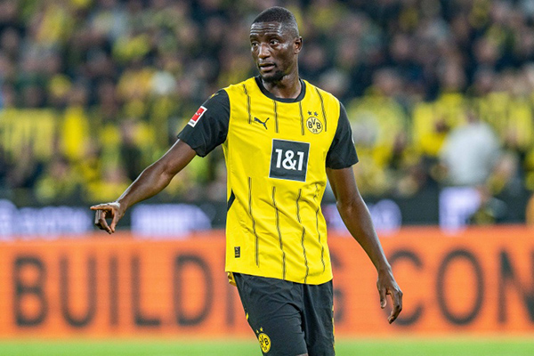 从1亿到5000万欧！<a href=/shipin/zuqiuzhibo/barcelona/ target=_blank class=infotextkey>巴萨</a>明夏抢多特前锋吉拉西