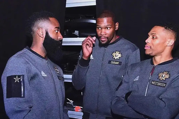 杜兰特迎37岁生日:雷霆三少中最大赢家,国家队荣誉超詹科