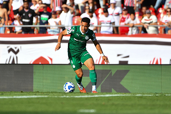 3000万欧转会<a href=/shipin/zuqiuzhibo/barcelona/ target=_blank class=infotextkey>巴萨</a>一年就被卖，20岁罗克回巴甲8场8球正名！