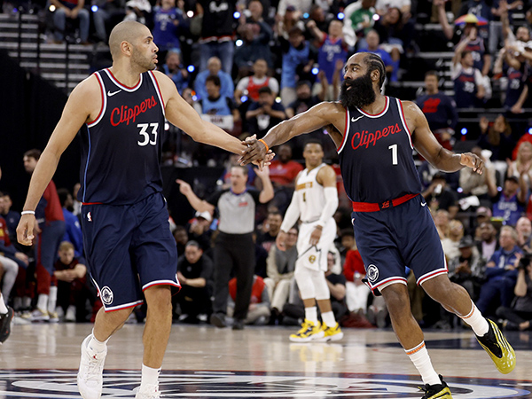 莱昂纳德与快船涉阴阳合同引调查 多球员降薪遭关联质疑