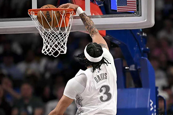 NBA季前赛收官之际:多队动态与悬念并存